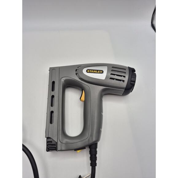Stanley Electric Staple Gun or Brad Gun Model TRE550 Uses TRA700 Tested - Picture 2 of 7
